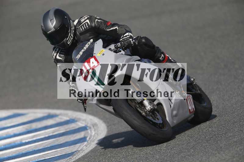 /Archiv-2024/02 29.01.-02.02.2024 Moto Center Thun Jerez/Gruppe gruen-green/414